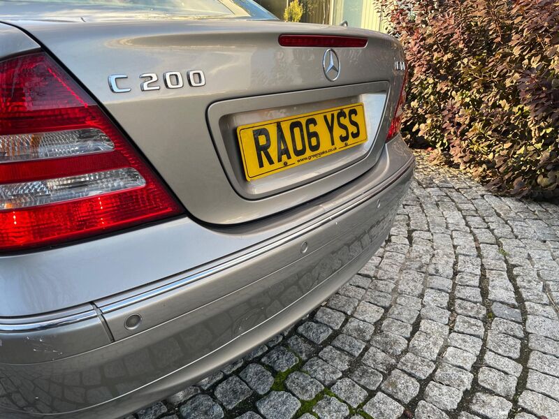 MERCEDES-BENZ C CLASS