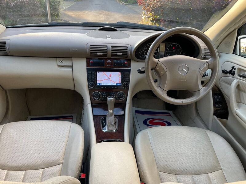 MERCEDES-BENZ C CLASS