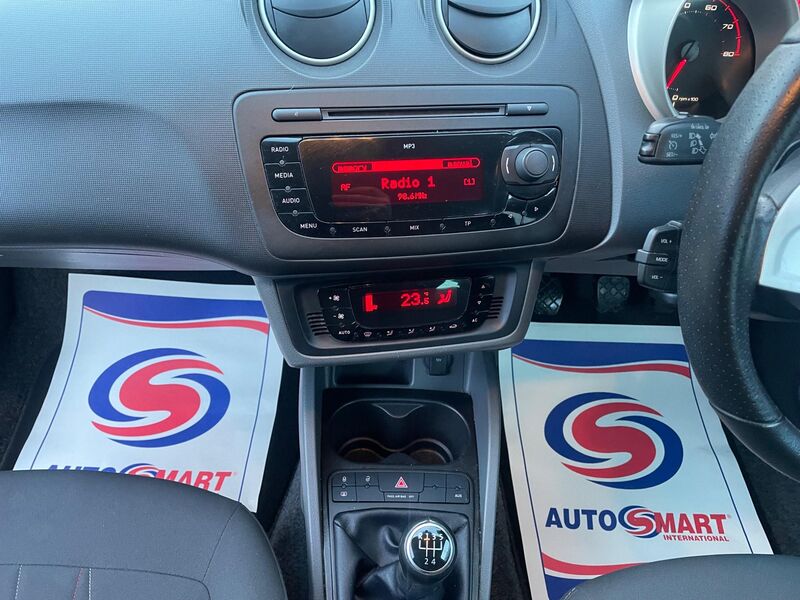 SEAT IBIZA