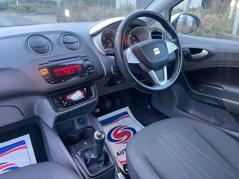 SEAT IBIZA