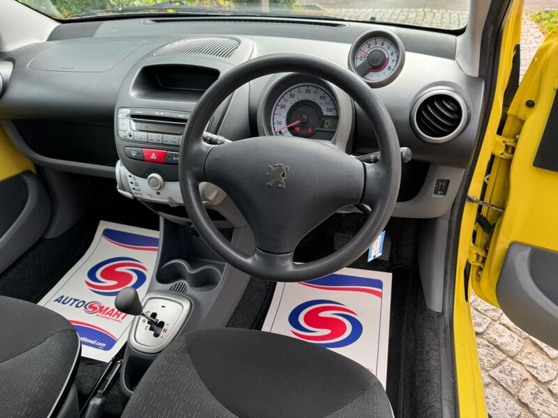PEUGEOT 107