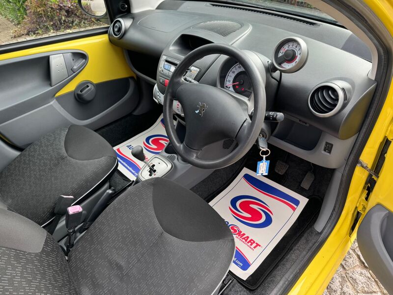 PEUGEOT 107