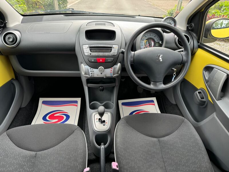 PEUGEOT 107