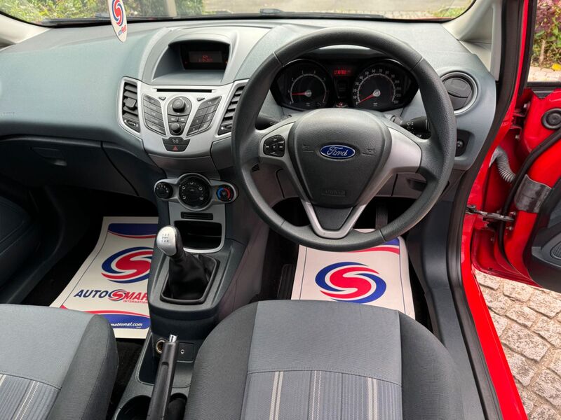 FORD FIESTA