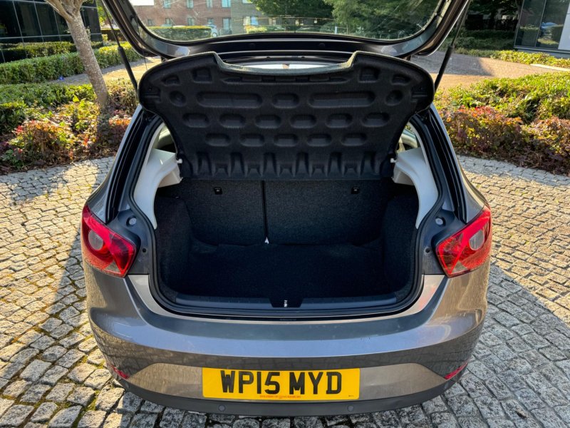 SEAT IBIZA