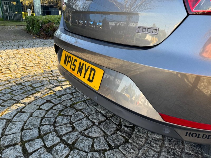 SEAT IBIZA