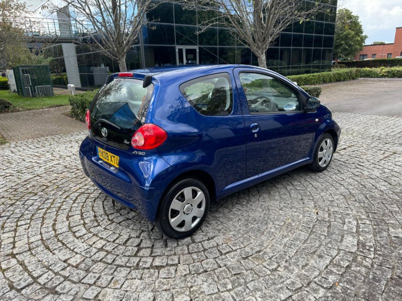 TOYOTA AYGO
