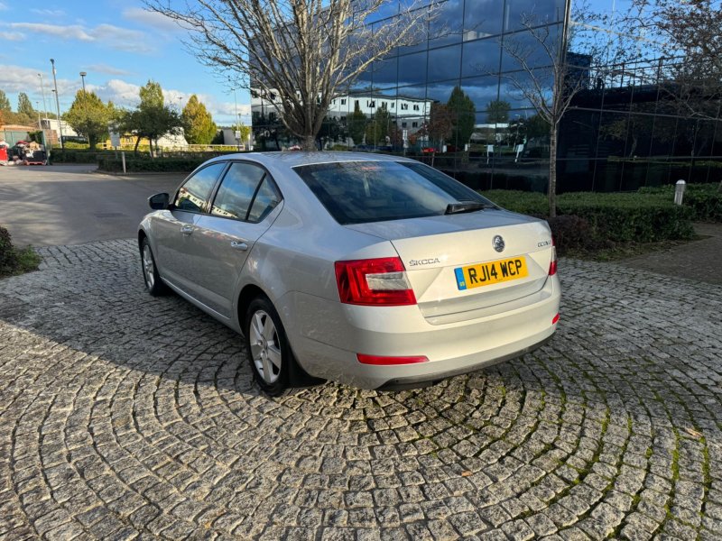 SKODA OCTAVIA