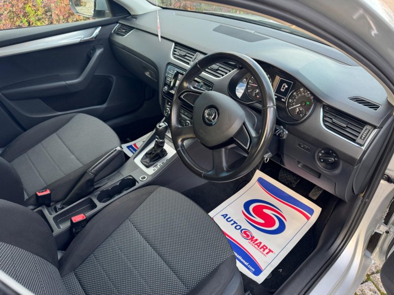 SKODA OCTAVIA