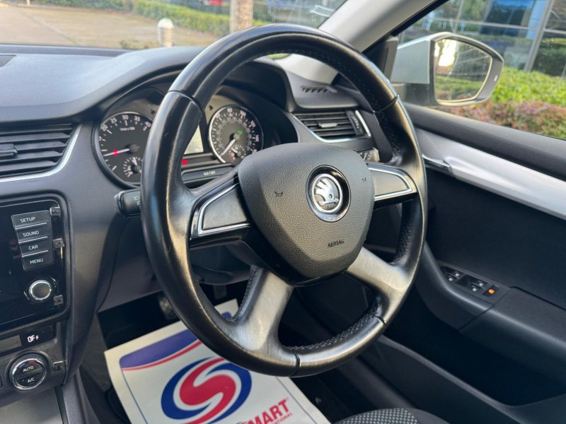 SKODA OCTAVIA