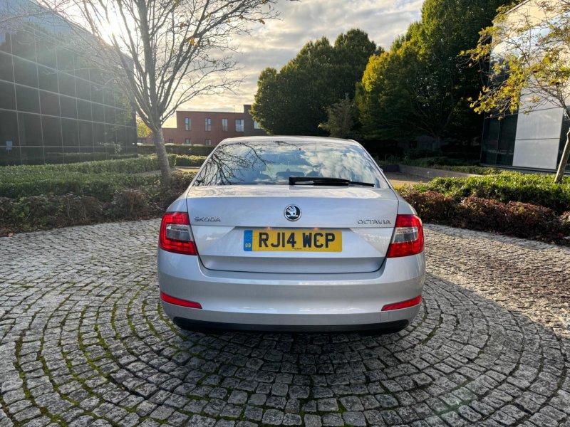 SKODA OCTAVIA