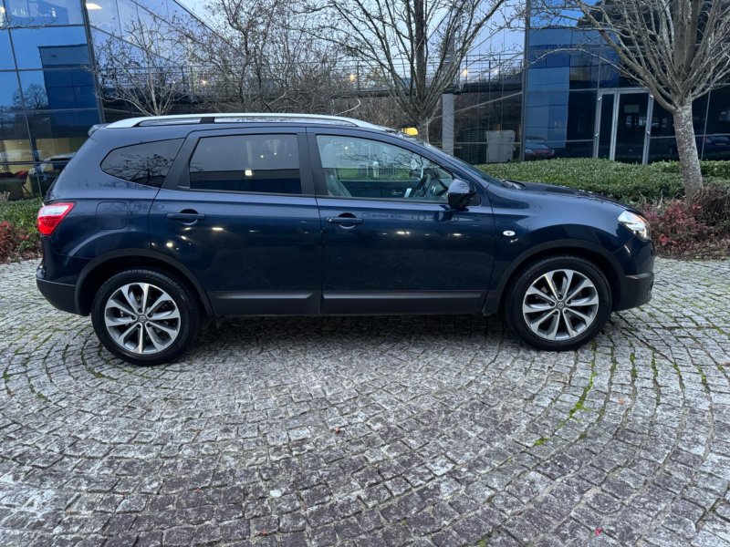NISSAN QASHQAI+2