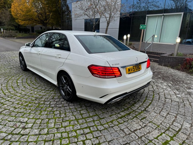 MERCEDES-BENZ E CLASS