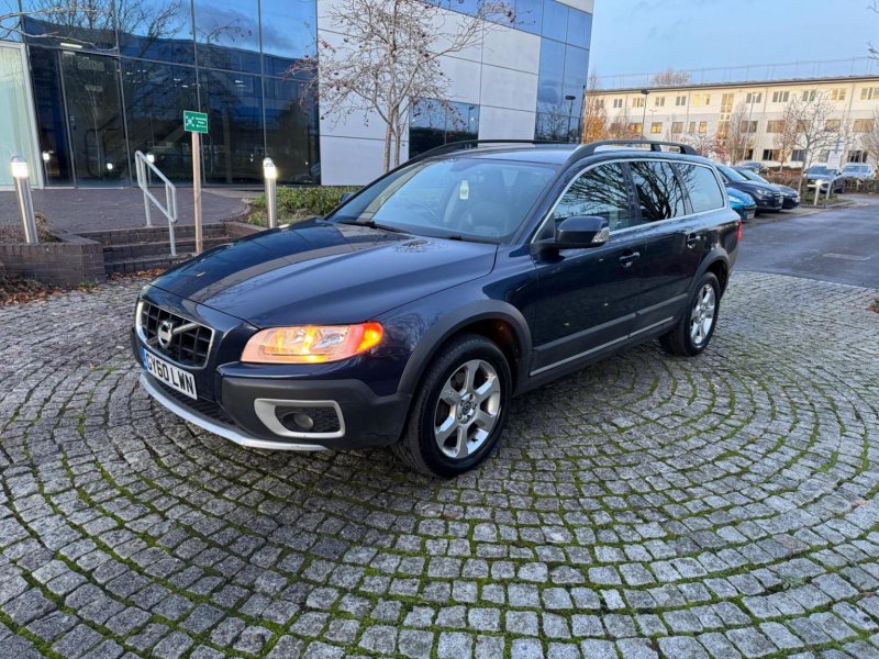 VOLVO XC70