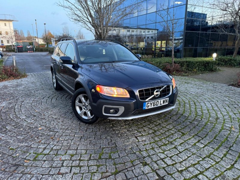 VOLVO XC70