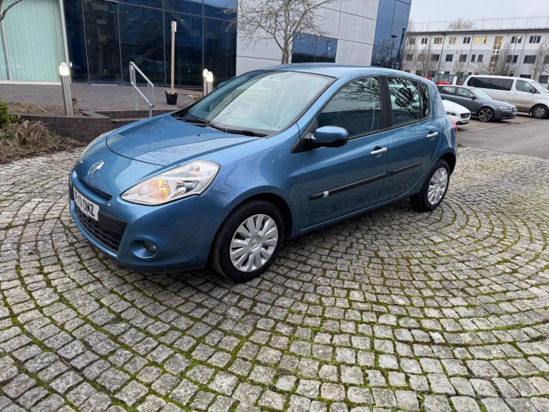 RENAULT CLIO