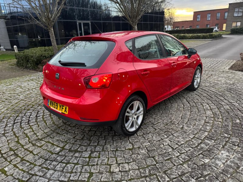 SEAT IBIZA