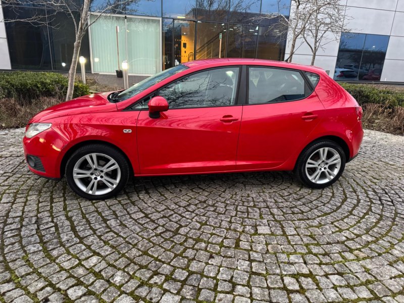 SEAT IBIZA
