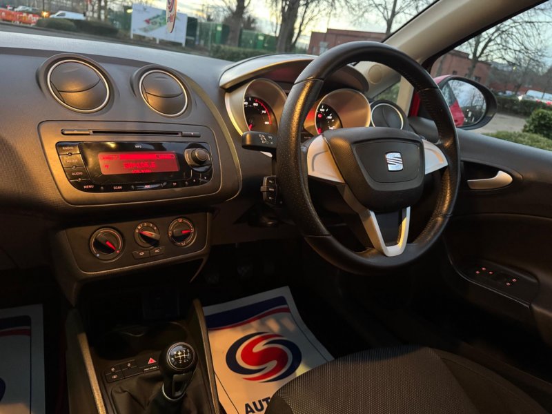 SEAT IBIZA