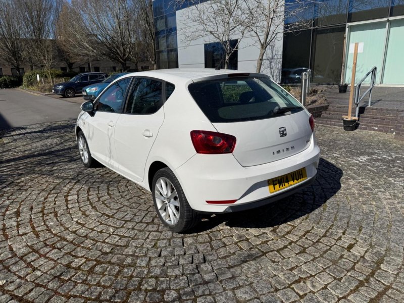 SEAT IBIZA