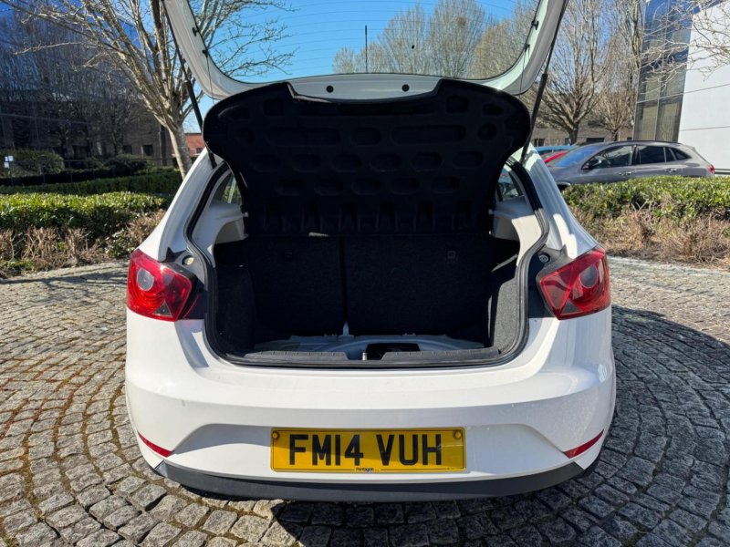 SEAT IBIZA