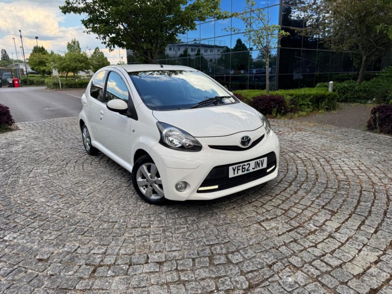 TOYOTA AYGO