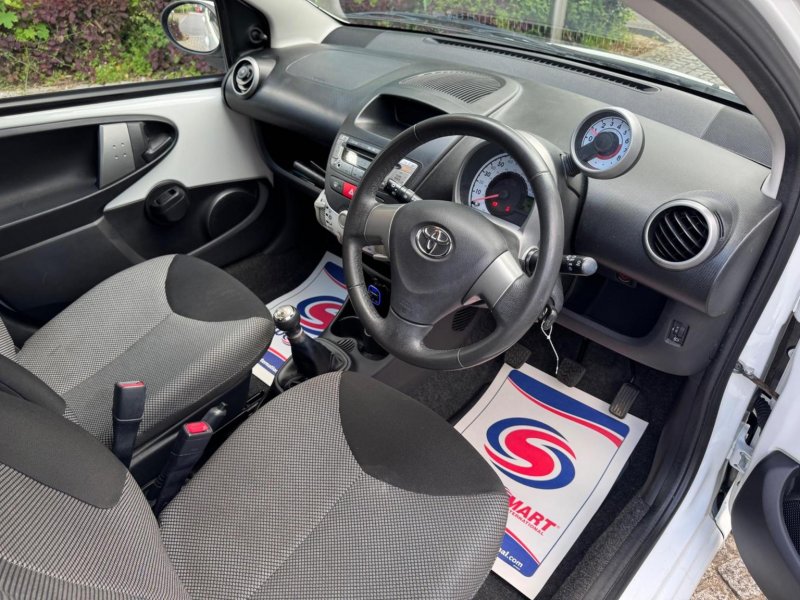 TOYOTA AYGO