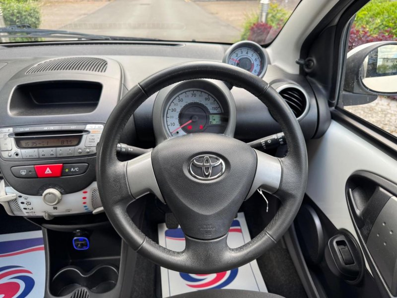 TOYOTA AYGO