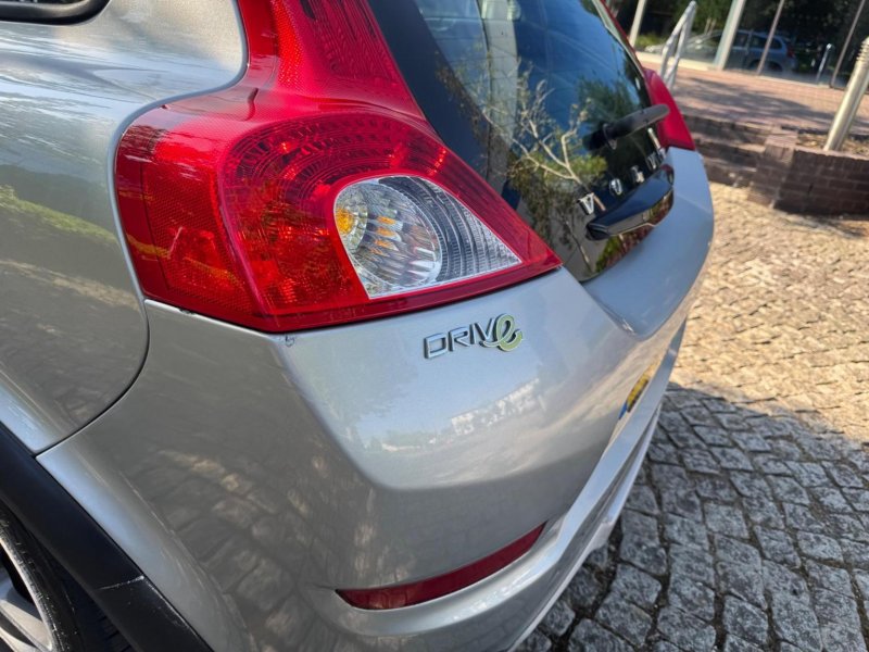 VOLVO C30