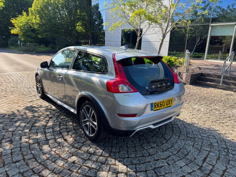 VOLVO C30