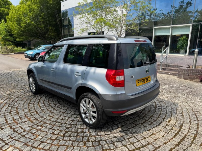 SKODA YETI