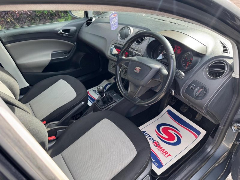 SEAT IBIZA