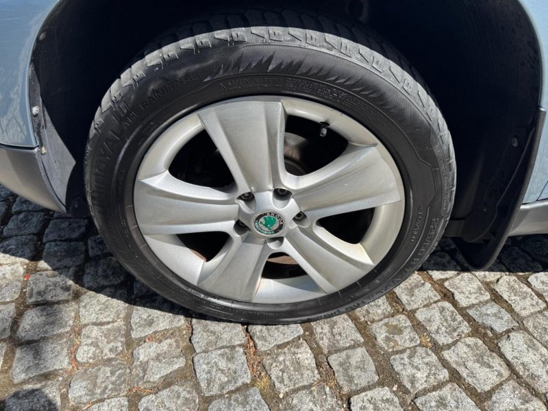 SKODA YETI