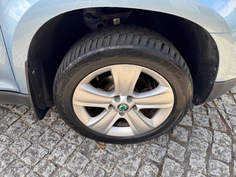 SKODA YETI