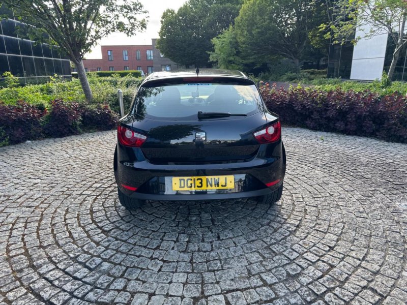 SEAT IBIZA