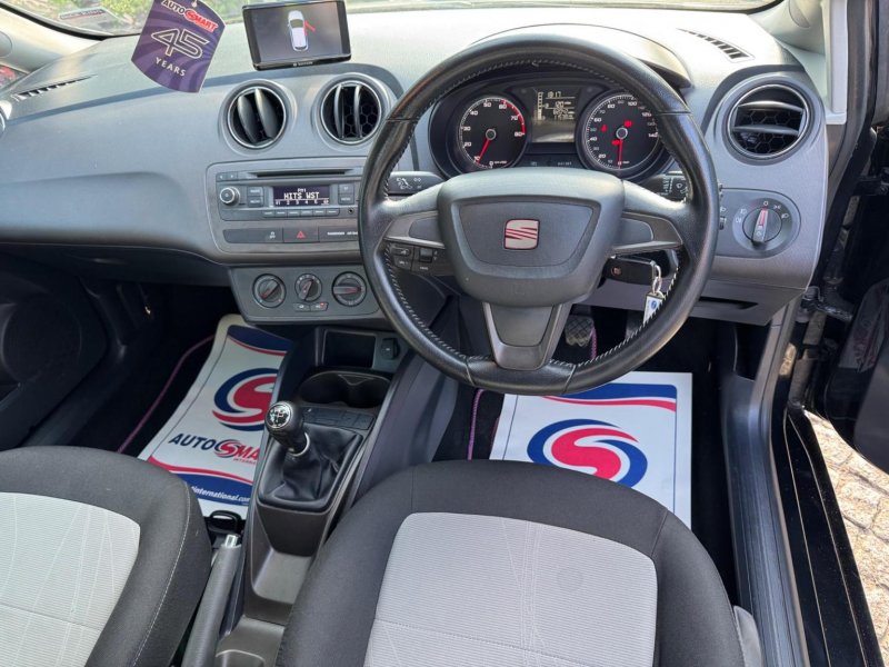 SEAT IBIZA
