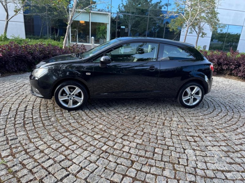 SEAT IBIZA