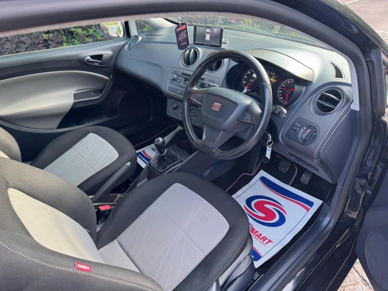 SEAT IBIZA