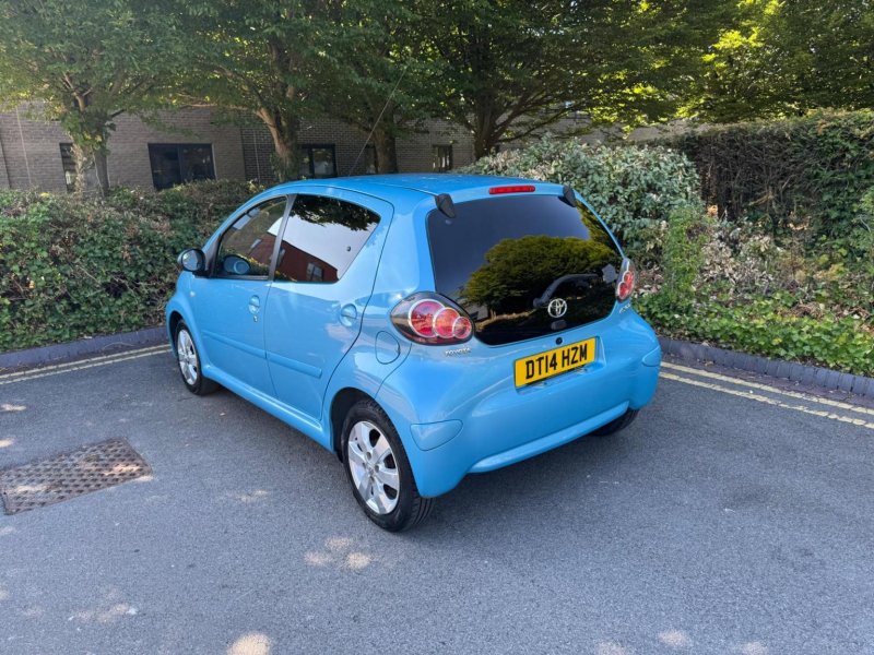 TOYOTA AYGO