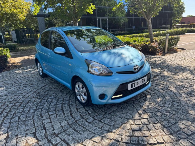 TOYOTA AYGO