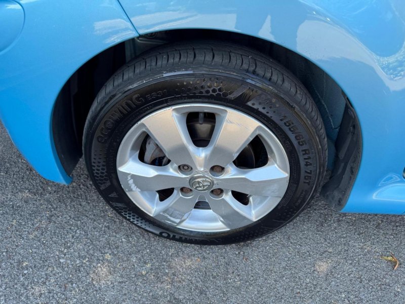 TOYOTA AYGO