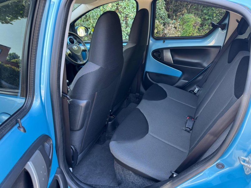 TOYOTA AYGO