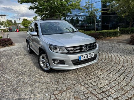 VOLKSWAGEN TIGUAN 2.0 TDI BlueMotion Tech R-Line Edition DSG 4WD Euro 6 (s/s) 5dr