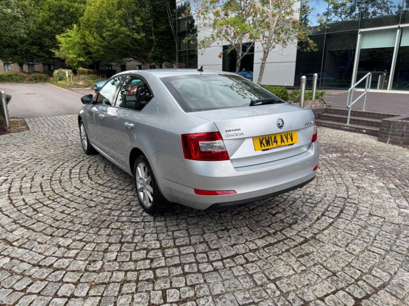 SKODA OCTAVIA
