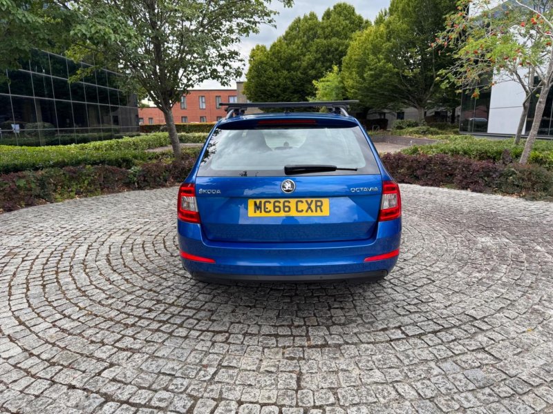 SKODA OCTAVIA