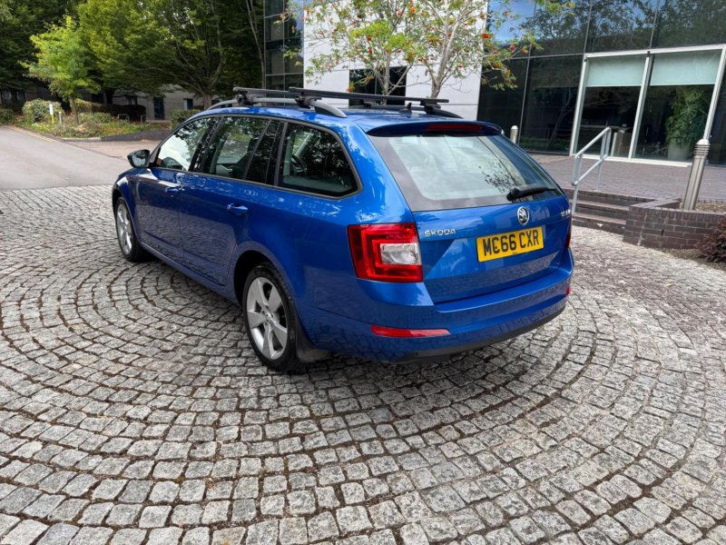 SKODA OCTAVIA