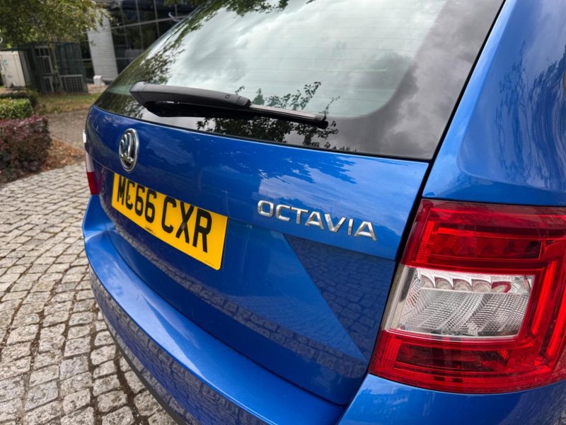 SKODA OCTAVIA