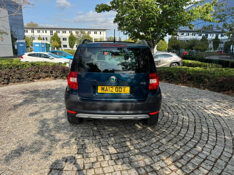 SKODA YETI