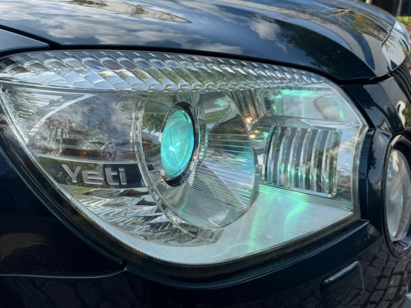 SKODA YETI