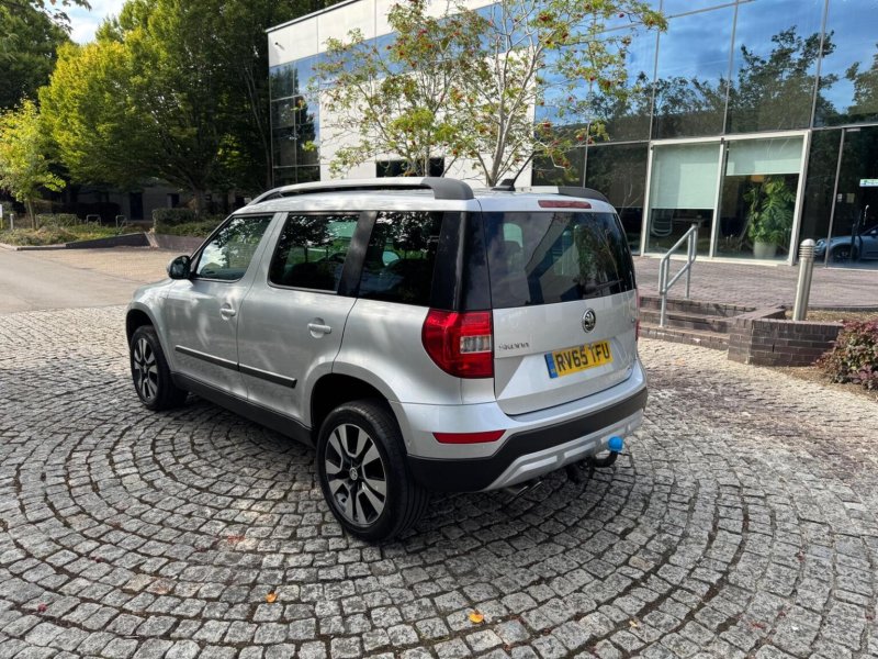 SKODA YETI